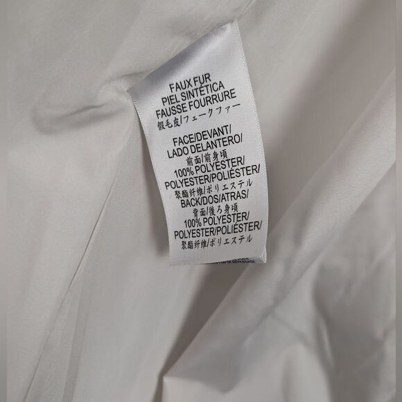 BCBGmaxazria White Puffer Winter Coat Women's Oversized XL Faux Fur Hooded Warm - Picture 11 of 16